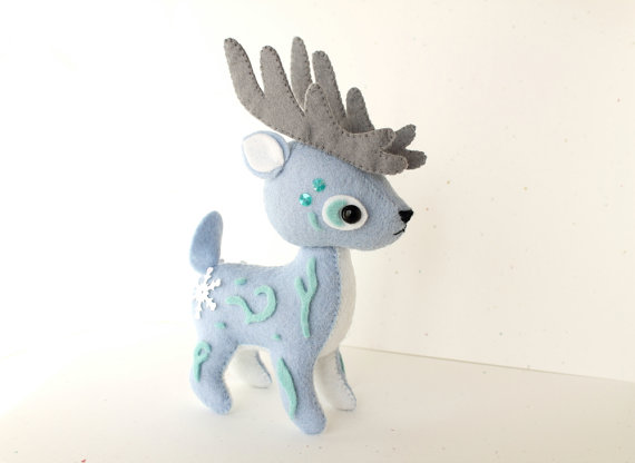 https://www.etsy.com/uk/listing/245239603/pdf-pattern-felt-reindeer-plush?ref=shop_home_active_1
