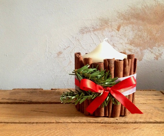 https://www.etsy.com/uk/listing/486598659/cinnamon-stick-candle-christmas-candle?ga_order=most_relevant&ga_search_type=all&ga_view_type=gallery&ga_search_query=christmas%20candle&ref=sr_gallery_45