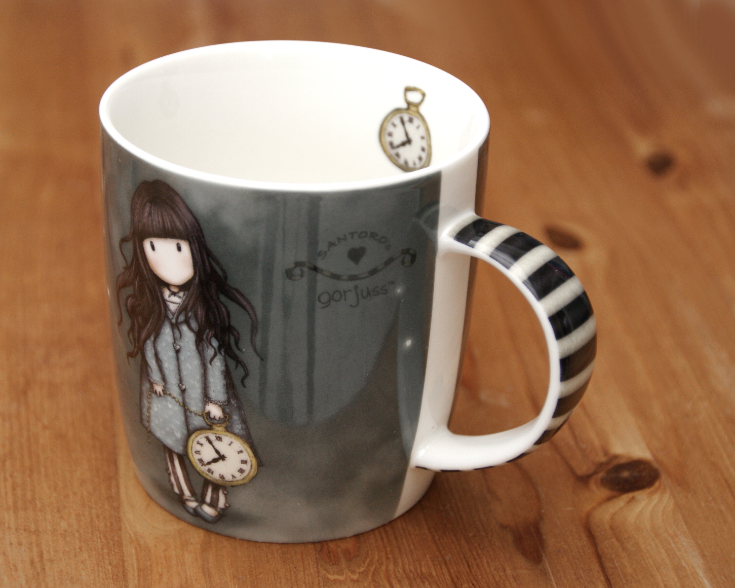 http://www.santoro-london.com/shop/gorjuss-white-rabbit-mug.html