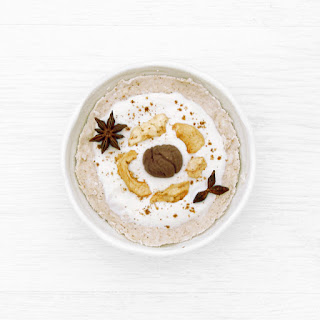 http://www.ablackbirdsepiphany.co.uk/2017/11/spiced-chestnut-canvas-cake.html