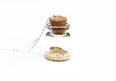 https://www.etsy.com/uk/listing/640182534/leopard-gecko-necklace-animal-lover-gift?ref=shop_home_active_2